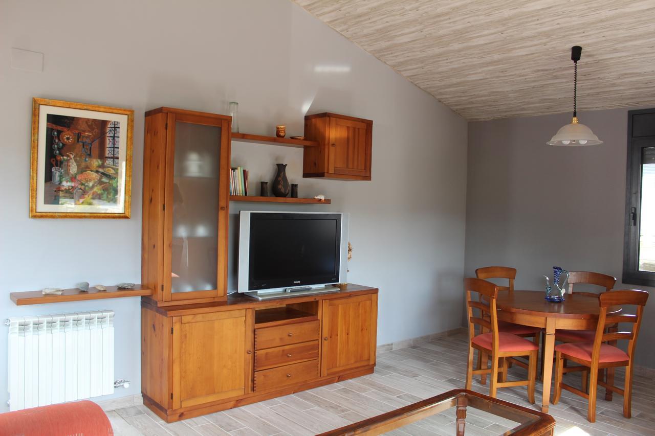 Apartamentos Turisticos Can Rocamora Aren Eksteriør billede