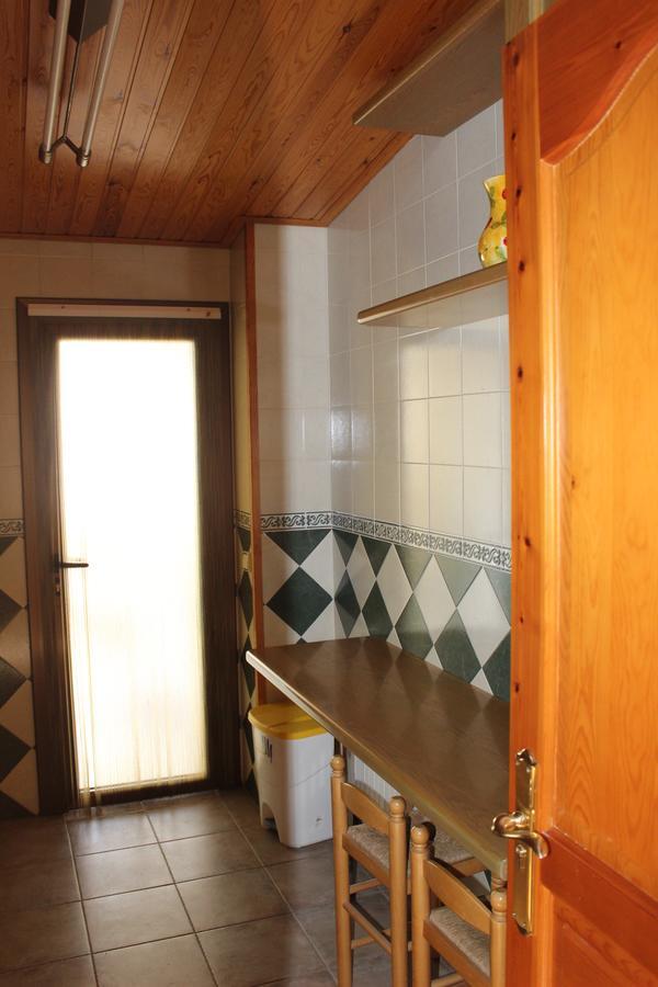 Apartamentos Turisticos Can Rocamora Aren Eksteriør billede